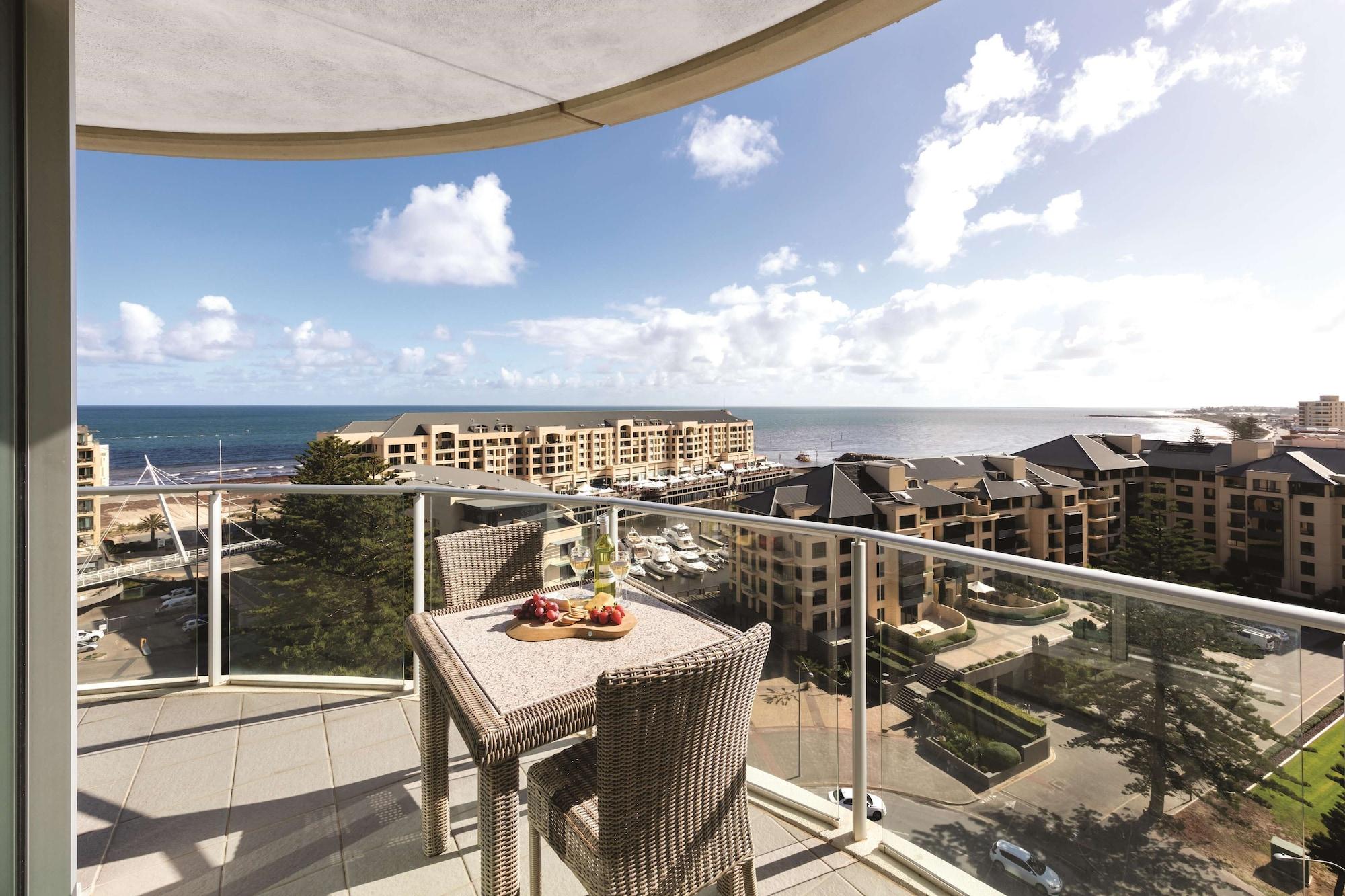 Oaks Glenelg Liberty Suites Adelaïde Extérieur photo