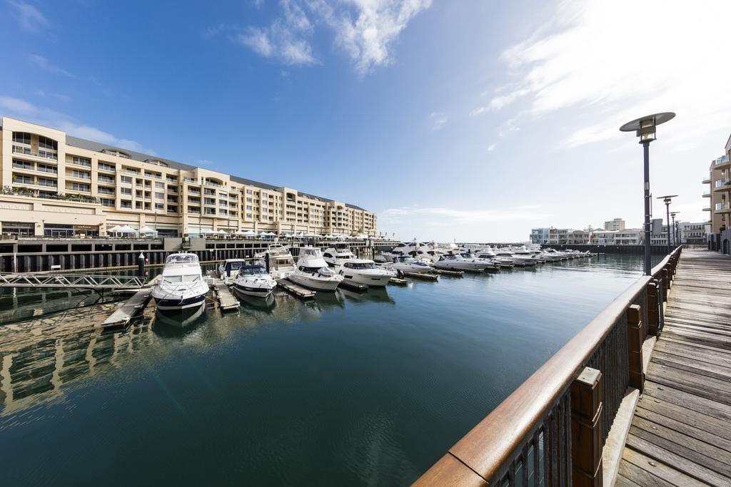 Oaks Glenelg Liberty Suites Adelaïde Extérieur photo