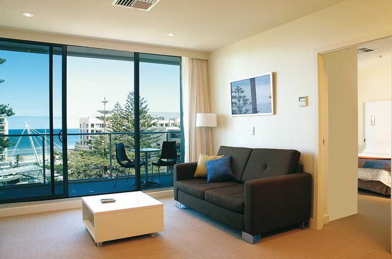Oaks Glenelg Liberty Suites Adelaïde Extérieur photo