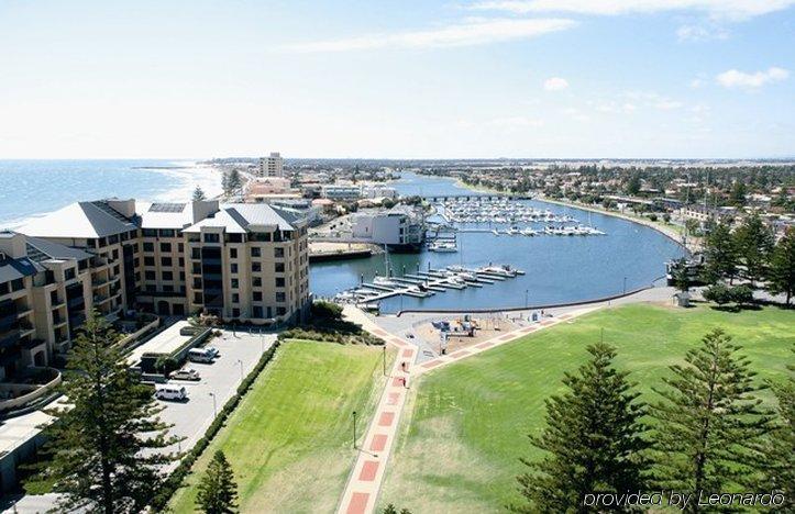 Oaks Glenelg Liberty Suites Adelaïde Extérieur photo