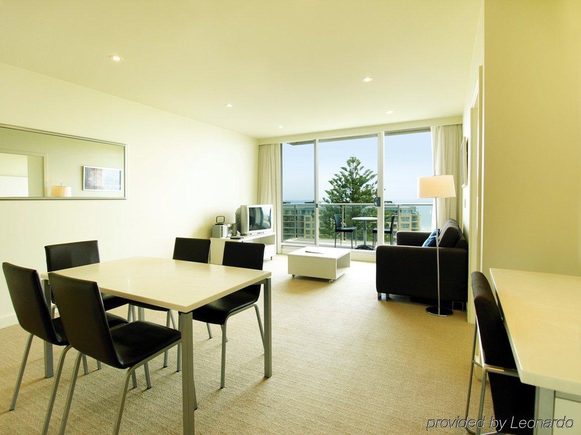 Oaks Glenelg Liberty Suites Adelaïde Extérieur photo